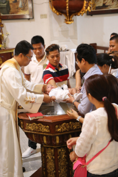 Chrzest Filipiny