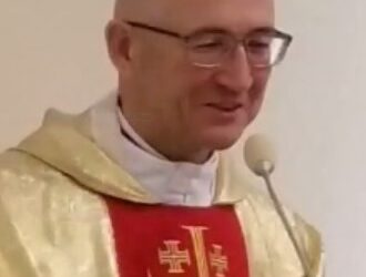 Bp Adrian Galbas: jeśli będąc księdzem, będziesz człowiekiem, to będzie to dobre kapłaństwo [ROZMOWA]